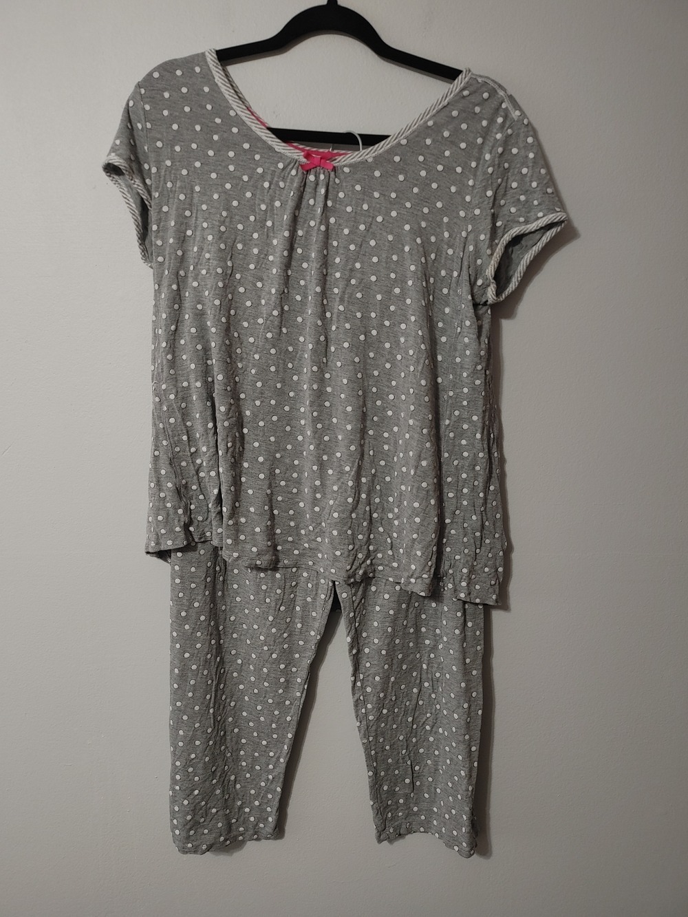 Kensie Gray/White Polka Dot Pajama Set with Pink Bow Soft M